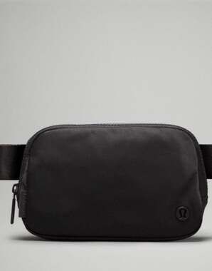 Lululemon Everywhere Belt Bag 1L Black
